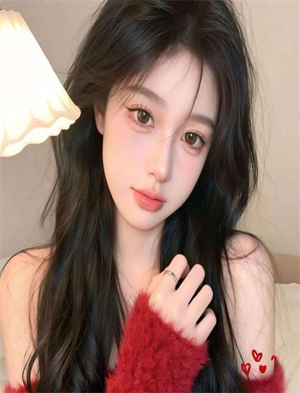 从艺术电影角度解读哦！英心：的创作历程与幕后故事 ——带你领略艺术电影的魅力